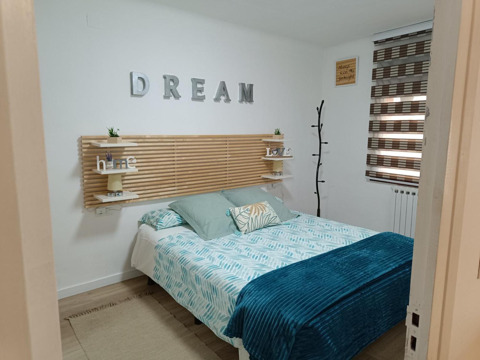 Apartamento Estel La Seu d'Urgell Ngoại thất bức ảnh